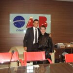 ‘Porque amigo é coisa para se guardar no lado esquerdo do peito’